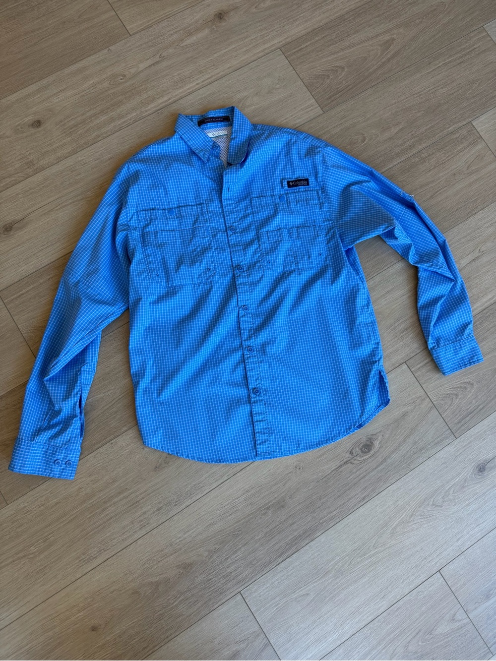 Columbia Men’s PFG Blue Check Long-Sleeve Button-Up Fishing Shirt